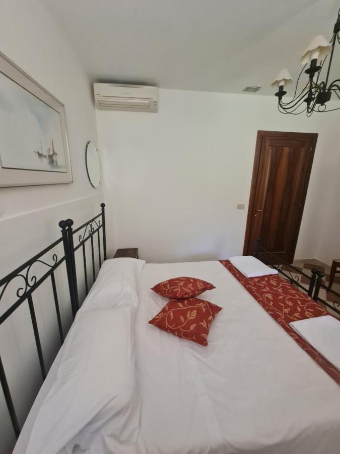 Butterfly Guest House เวนิส ภายนอก รูปภาพ
