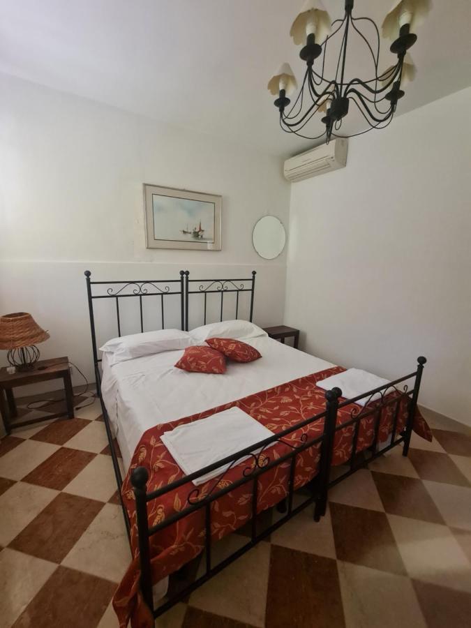 Butterfly Guest House เวนิส ภายนอก รูปภาพ